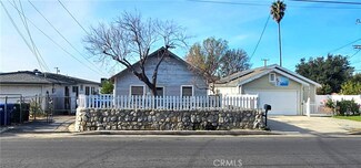 10655 Woodward Ave, Sunland, CA 91040