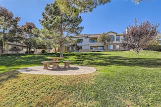 1720 Queen Victoria St Unit 204, Las Vegas, NV 89144