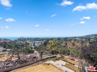 1225 Rimmer Ave, Pacific Palisades, CA 90272