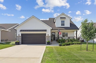 1285 NW Bunker Hill Dr, Waukee, IA 50263