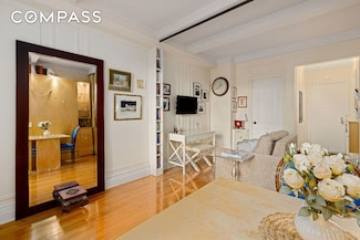 225 Central Park W Unit 416, New York, NY 10024