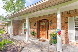 16507 Creeksouth Rd, Houston, TX 77068