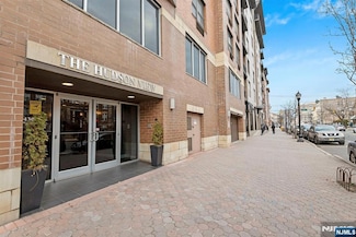 4301 Park Ave Unit 4F, Union City, NJ 07087