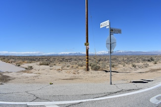6000 W Avenue F, Lancaster, CA 93536