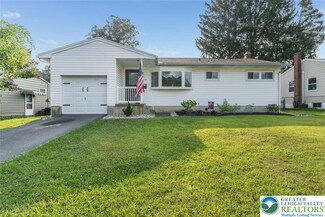 2155 Allwood Dr, Bethlehem, PA 18018