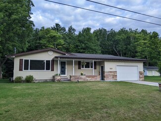 3780 Robinette Ave, Alpena, MI 49707