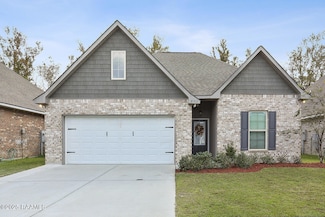 8182 Treeline Dr, Gonzales, LA 70737