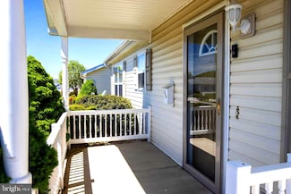 359 Tow Path Ln, Pine Grove, PA 17963