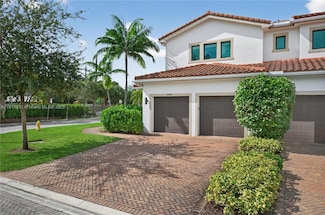 5999 Brookfield Cir W, Fort Lauderdale, FL 33312