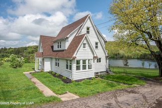 3637 Tunkhannock Hwy, Dallas, PA 18612