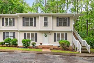 121 Westview Dr Unit 49, Carrboro, NC 27510