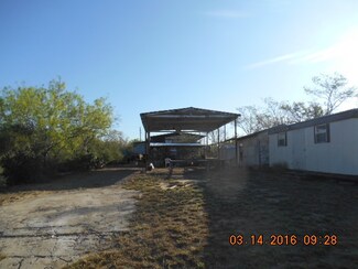 5210 Pascual, Zapata, TX 78076