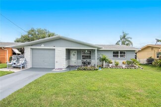 13636 Maria Dr, Hudson, FL 34667
