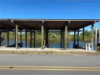 4313 Delacroix Hwy, St. Bernard, LA 70085