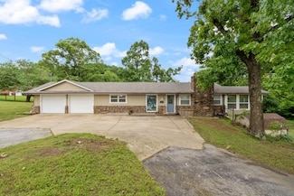 219 Little Flock Dr, Rogers, AR 72756