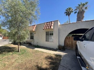 208 Lopez Ct, Calexico, CA 92231