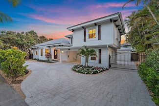 218 Avila Rd, West Palm Beach, FL 33405