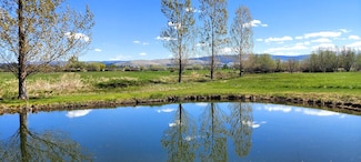 586 Cash Nichols Rd, Stevensville, MT 59870