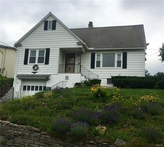 116 Barclay St, Syracuse, NY 13209