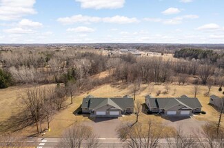 7973 15th St N, Saint Paul, MN 55128