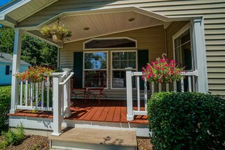 26 Sunset Way, Manchester, NH 03104