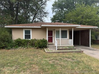 567 SE Elmhurst Ave, Bartlesville, OK 74006