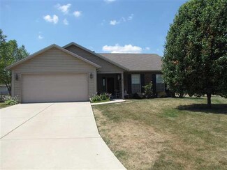5 Nora Ct, Rossville, IN 46065