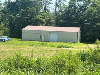9026 County Road 375, Saint Joseph, MO 64505