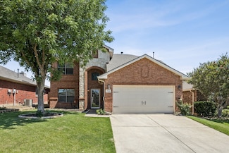 724 Kentucky Derby Ln, Fort Worth, TX 76179
