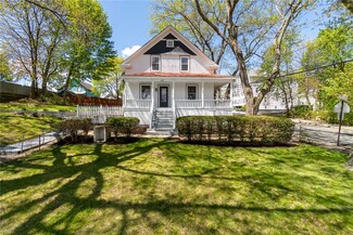 108 Chalapa Ave, Woonsocket, RI 02895