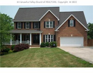 1045 Ridgemont Dr, Elkview, WV 25071
