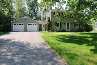 28 Greenbriar Rd, Keene, NH 03431