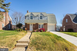 213 Meadowbrook Ave, Upper Darby, PA 19082