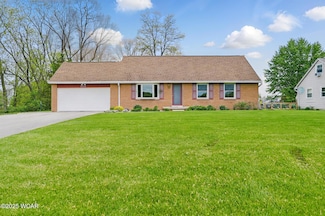 5712 Poling Rd, Lima, OH 45807