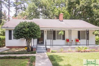 208 E 57th St, Savannah, GA 31405