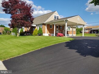 328 Fisher Rd, Reading, PA 19601