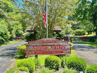 145 State Park Rd Unit I6, Jamestown, KY 42629