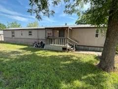 705 Fm 471 Trailer N Unit 10, Castroville, TX 78009