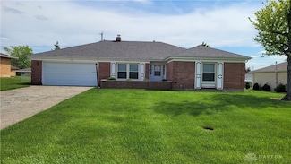 4318 Drowfield Dr, Dayton, OH 45426