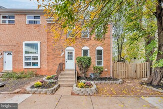 8527 Piney Point Ct, Manassas, VA 20110