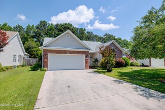 5132 Long Pointe Rd, Wilmington, NC 28409