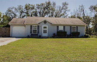 213 E Sunday Ave, Oologah, OK 74053