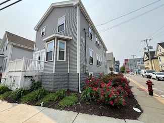 160 Bow St Unit 2, Everett, MA 02149