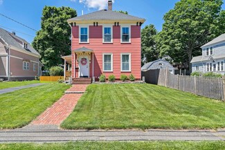 48 Franklin Ave, Rockland, MA 02370