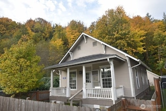 7490 Mill Ave, Concrete, WA 98237