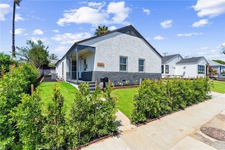 2151 W 108th St, Los Angeles, CA 90047
