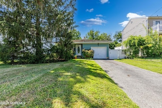 507 Magnolia Ave, Brielle, NJ 08730