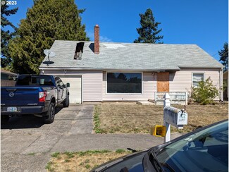 12645 SE Salmon Ct, Portland, OR 97233