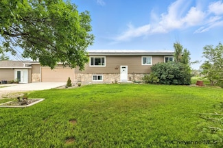 8208 Aztec Dr, Cheyenne, WY 82009