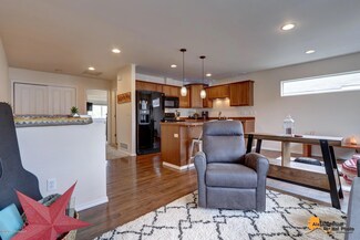 1947 Bragaw Square Place Unit 16, Anchorage, AK 99508